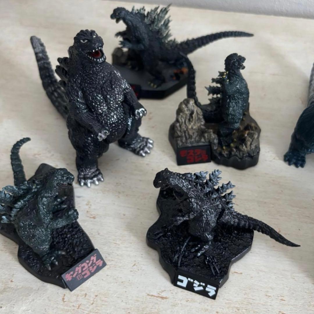 ゴジラ　メガゴジラ　ガメラ　フィギュアセット売り　計14点