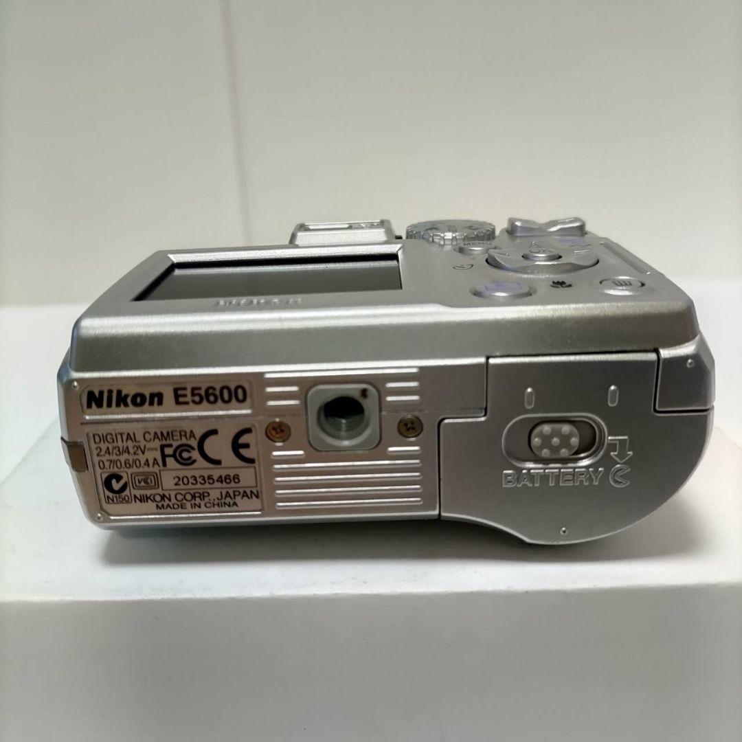 動作確認済み ニコン COOLPIX 5600 オールドコンデジ デジカメ