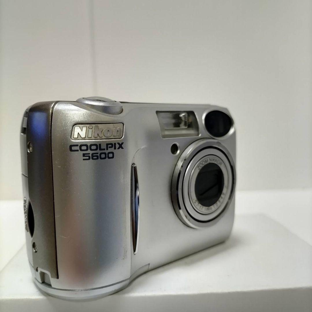動作確認済み ニコン COOLPIX 5600 オールドコンデジ デジカメ