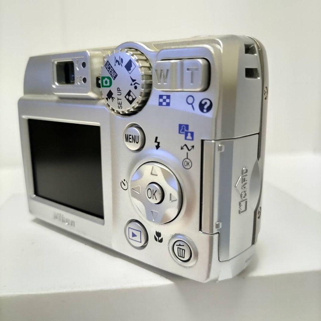 動作確認済み ニコン COOLPIX 5600 オールドコンデジ デジカメ