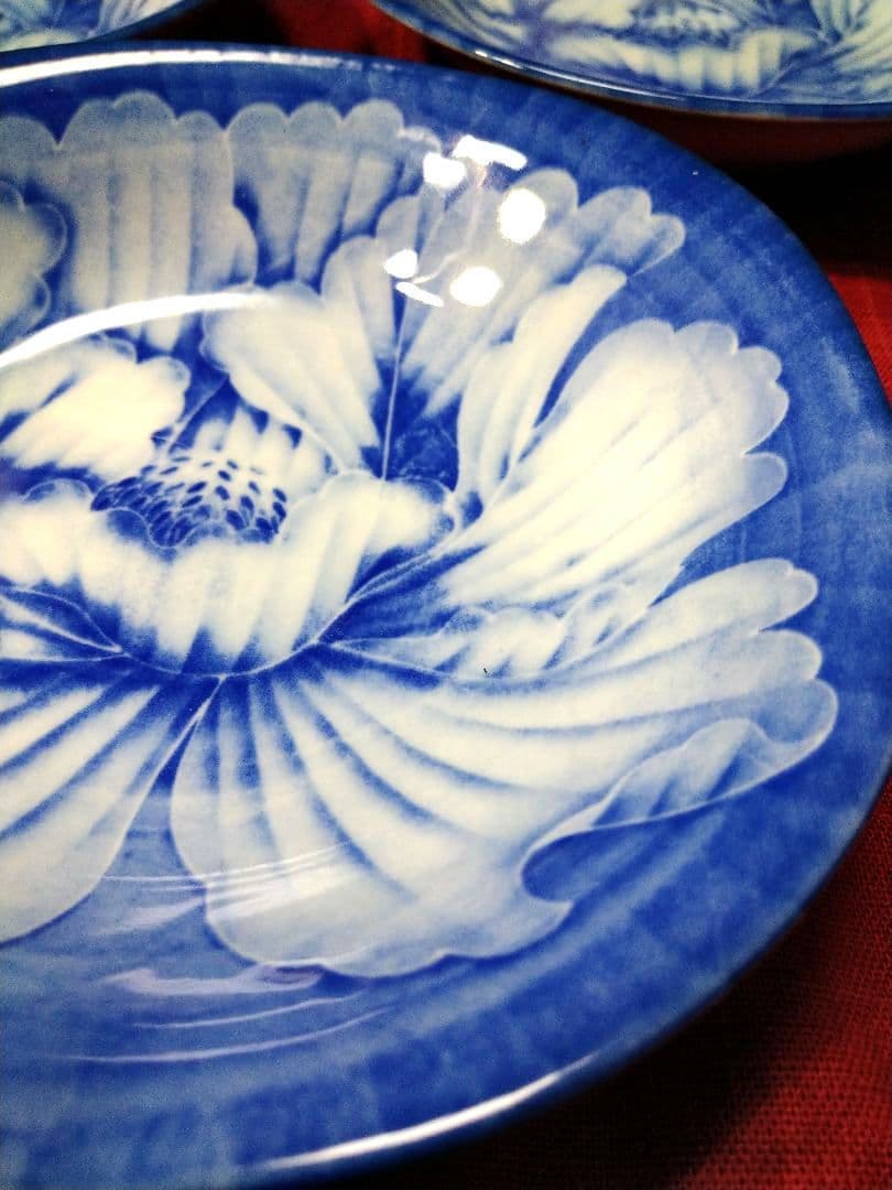 ♥コレクション品⬛６０年前ヴィンテージ⬛有田焼龍峰窯　染付大輪牡丹唐草輪花２皿