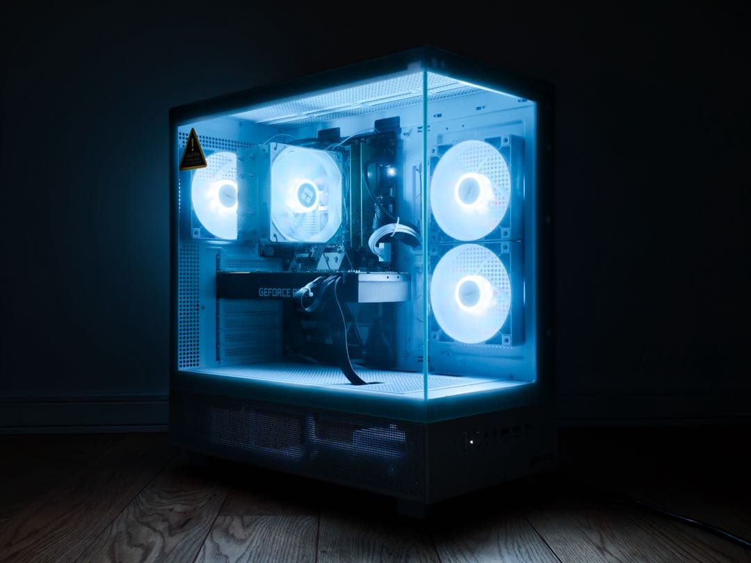 ゲーミングPC i7-9700K RTX2070Super 16GB 白