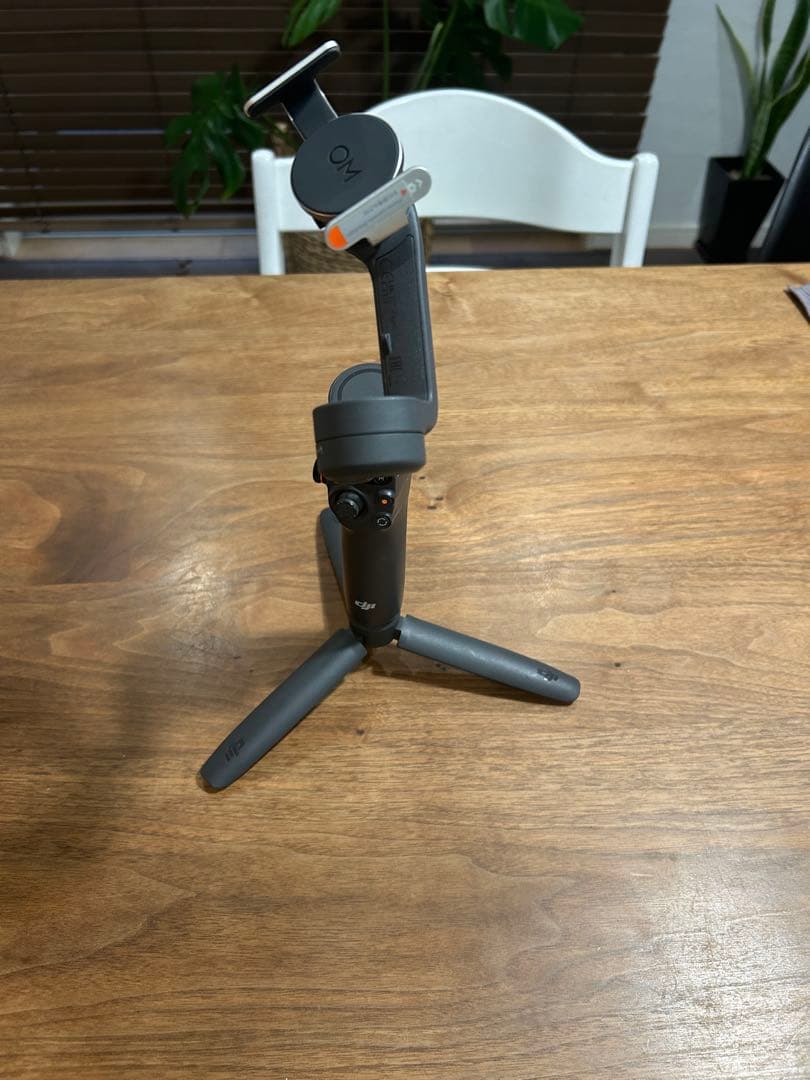 【美品】DJI Osmo Mobile 6 OM6