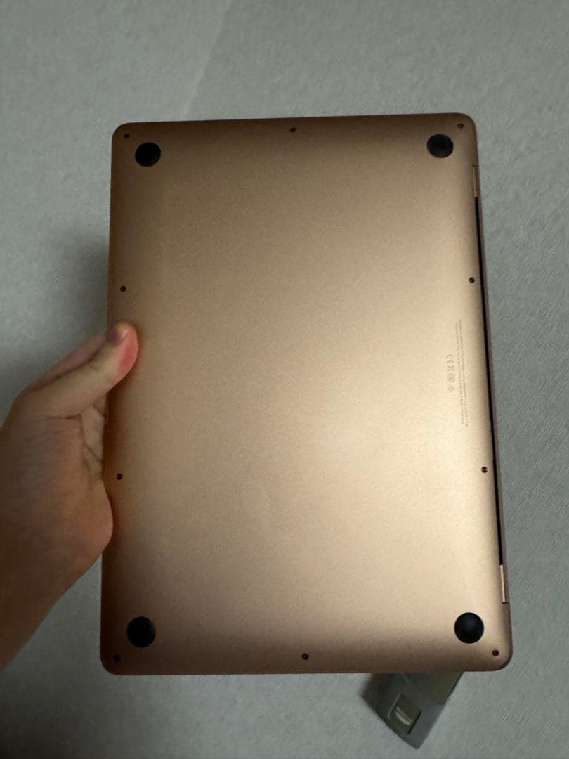 【ジャンク品】Apple MacBook Air ゴールド　第10世代intel