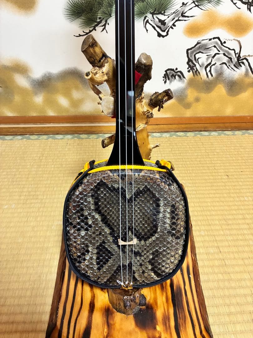 沖縄三線！貴重！知念大工型！本張り【一枚張り】