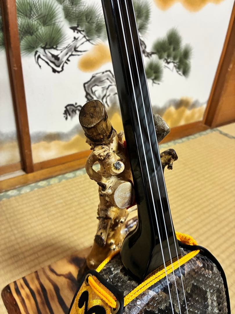 沖縄三線！貴重！知念大工型！本張り【一枚張り】