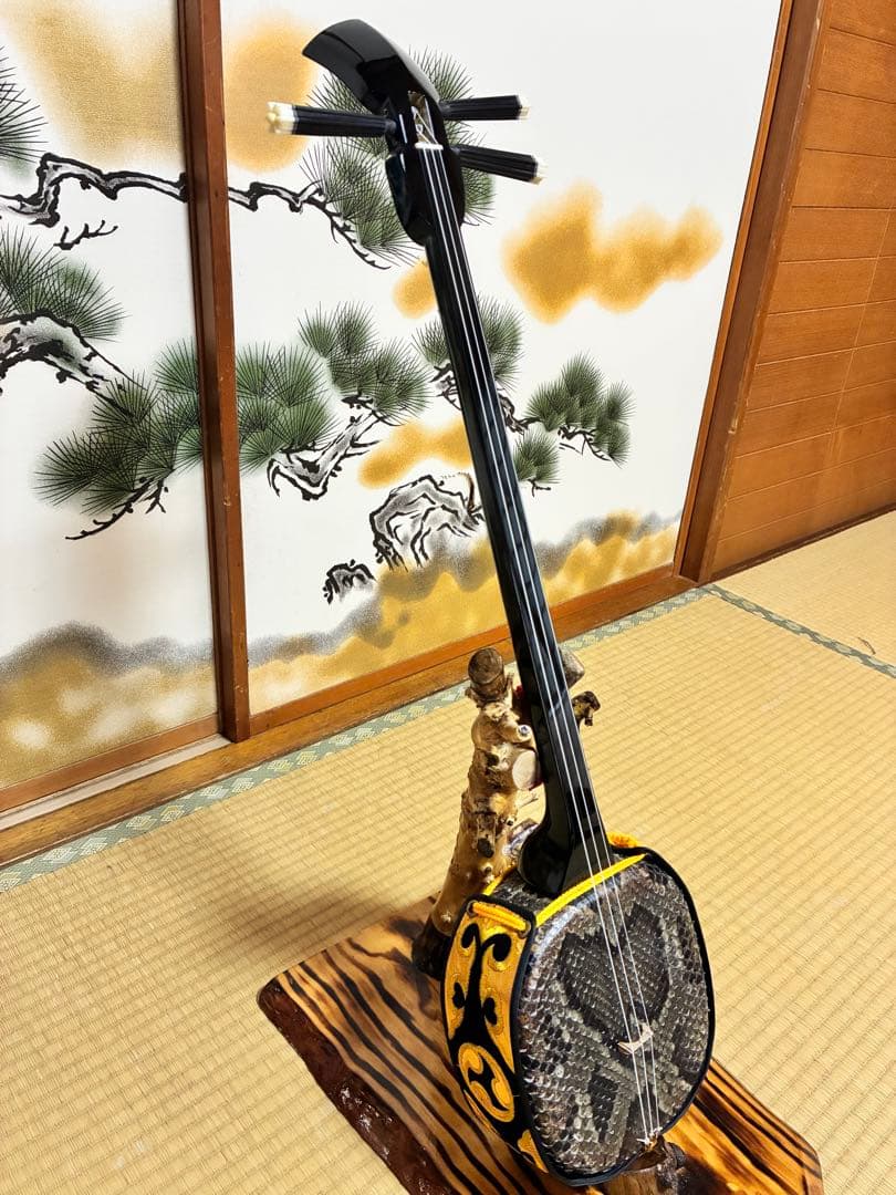 沖縄三線！貴重！知念大工型！本張り【一枚張り】