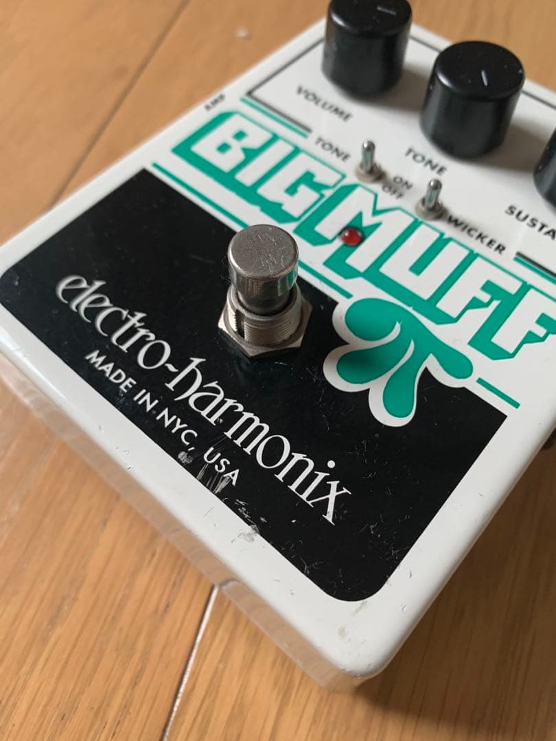 electroharmonix BIGMUFF π withTONEWICKER