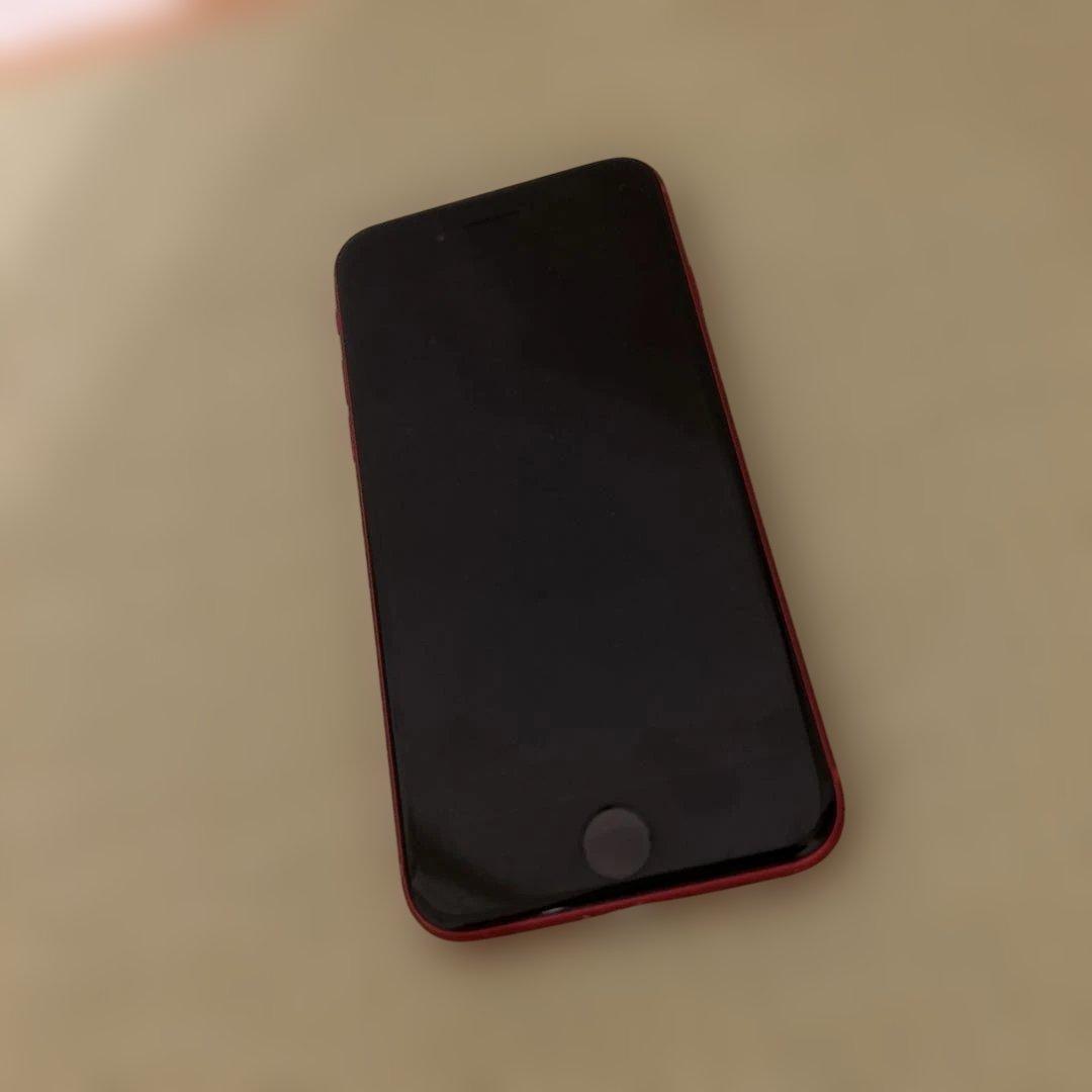 iPhone8 (深紅) 64GB 背面ひび割れあり