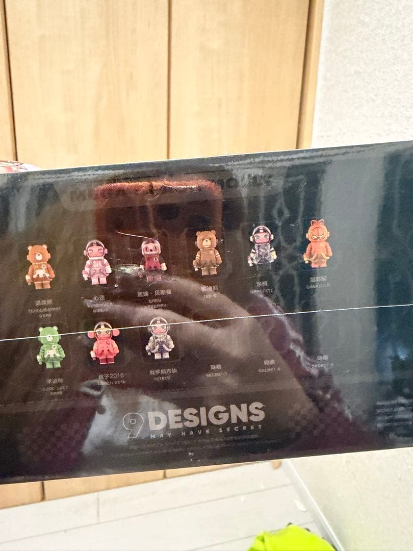 MEGA SPACE MOLLY 100%シリーズ3