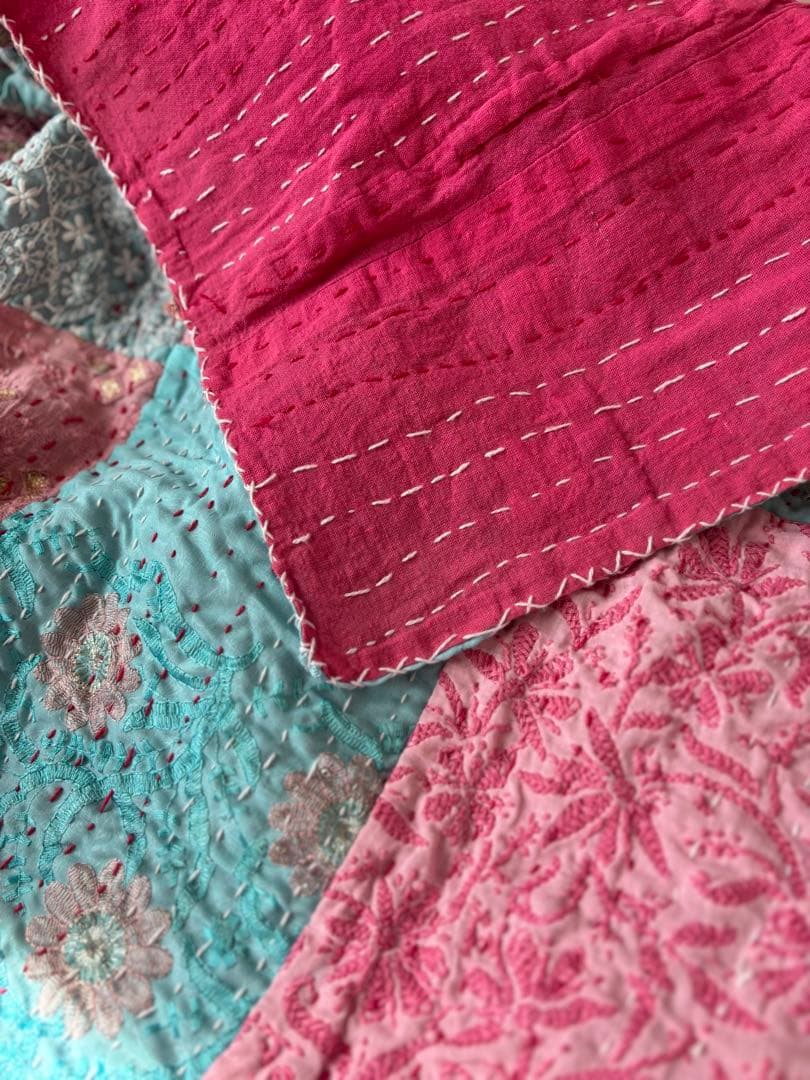 ラリーキルト　インド刺繍　カンタキルト　ヴィンテージ　パッチワーク　マルチカバー