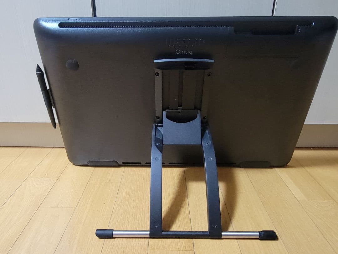 Wacom cintiq 22 DTK2260KOD　ワコム　液タブ