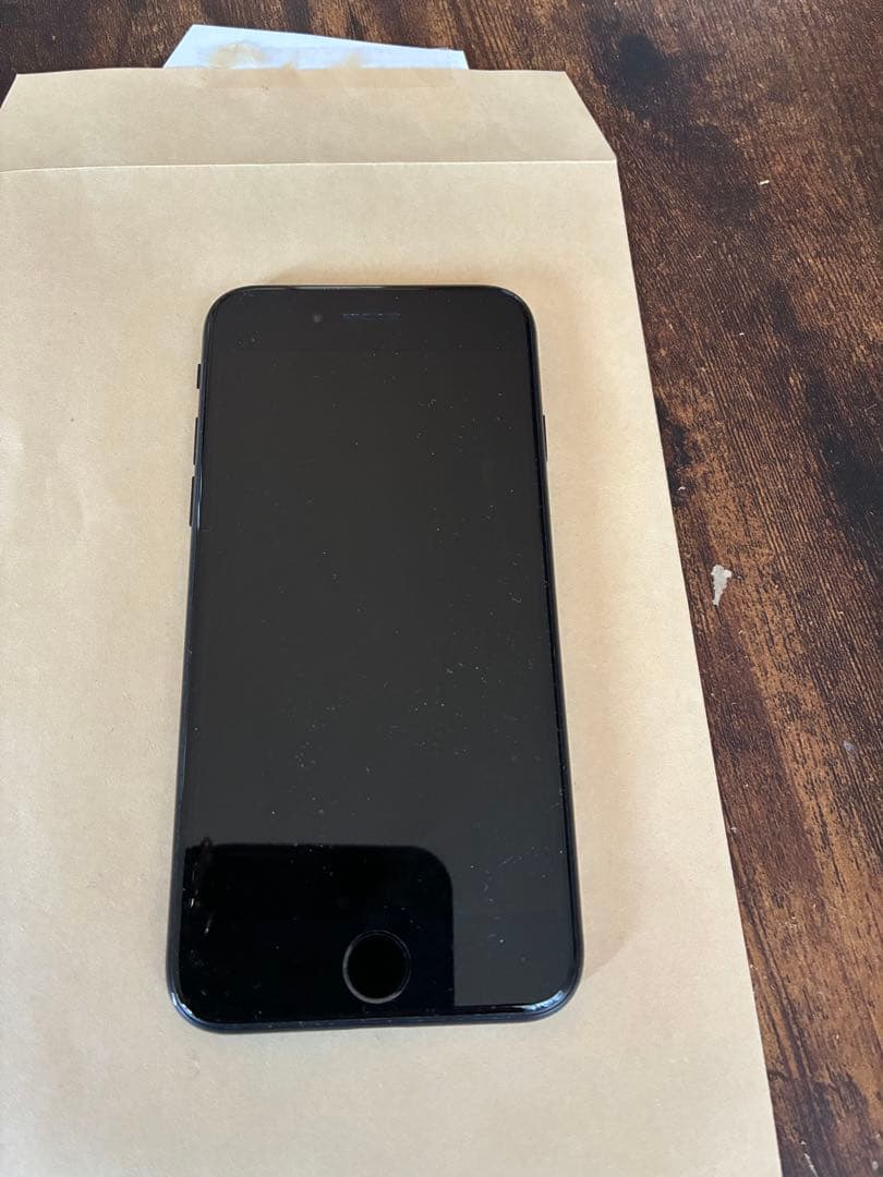 Apple iPhone SE 第2世代64GB ブラック