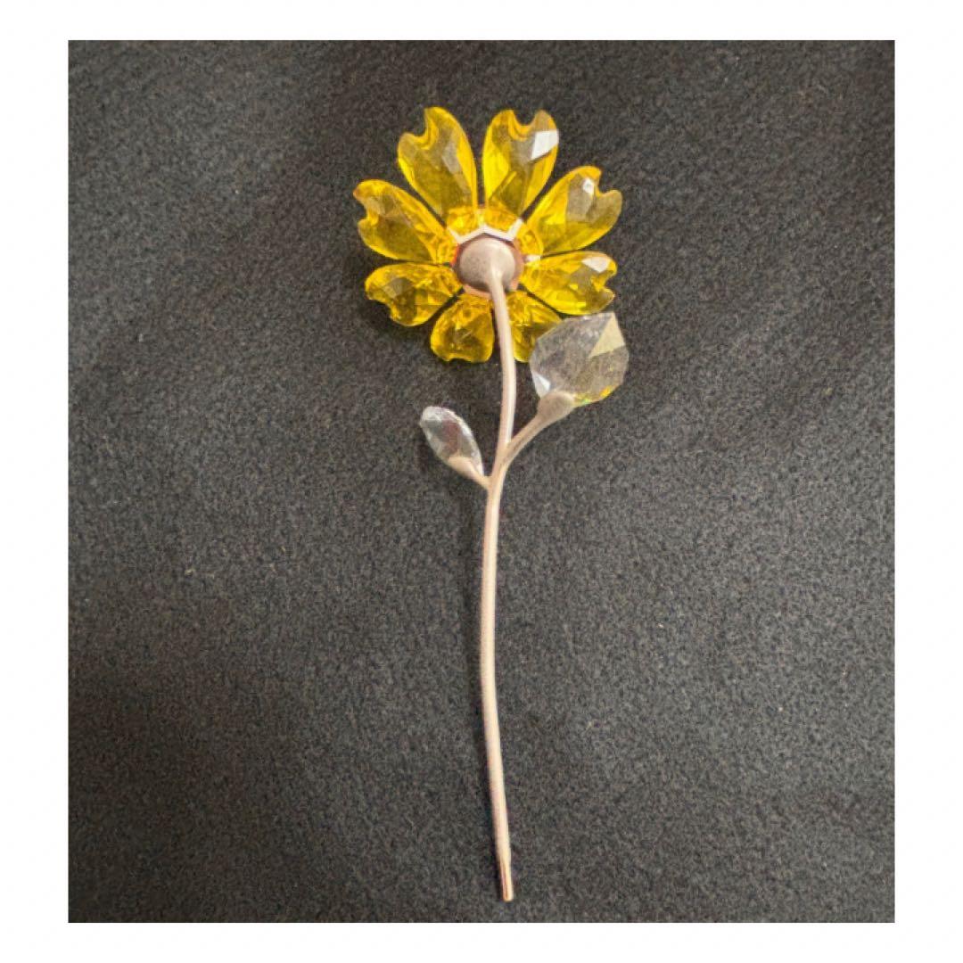 スワロフスキー　サンフラワー　ひまわり　クリスタル