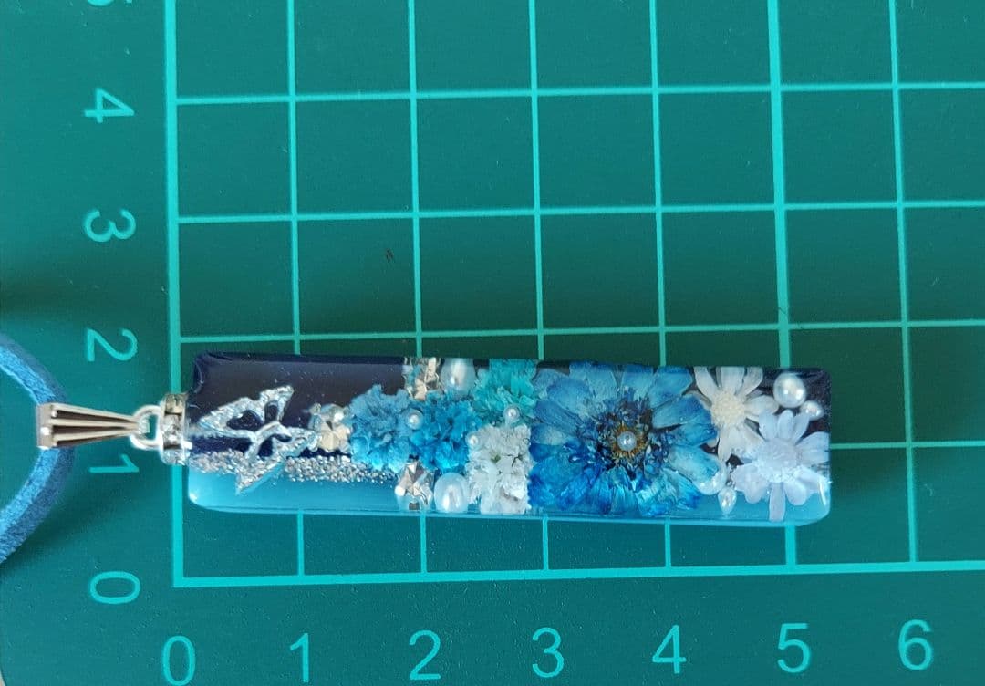 【1328】レジン　ネックレス　ペンダント　ハンドメイド