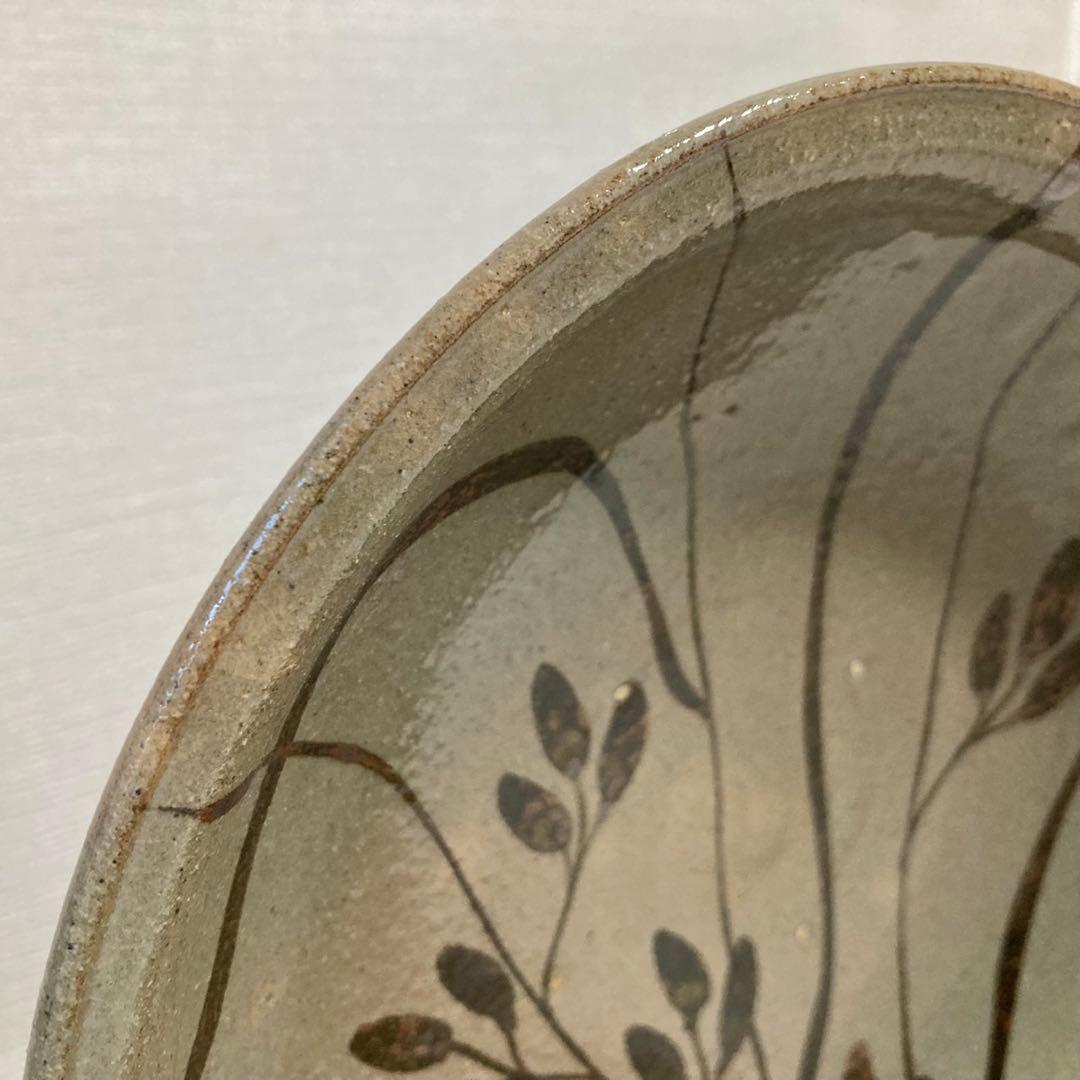 唐津焼　唐津三玄窯　中里重利作　絵唐津草文