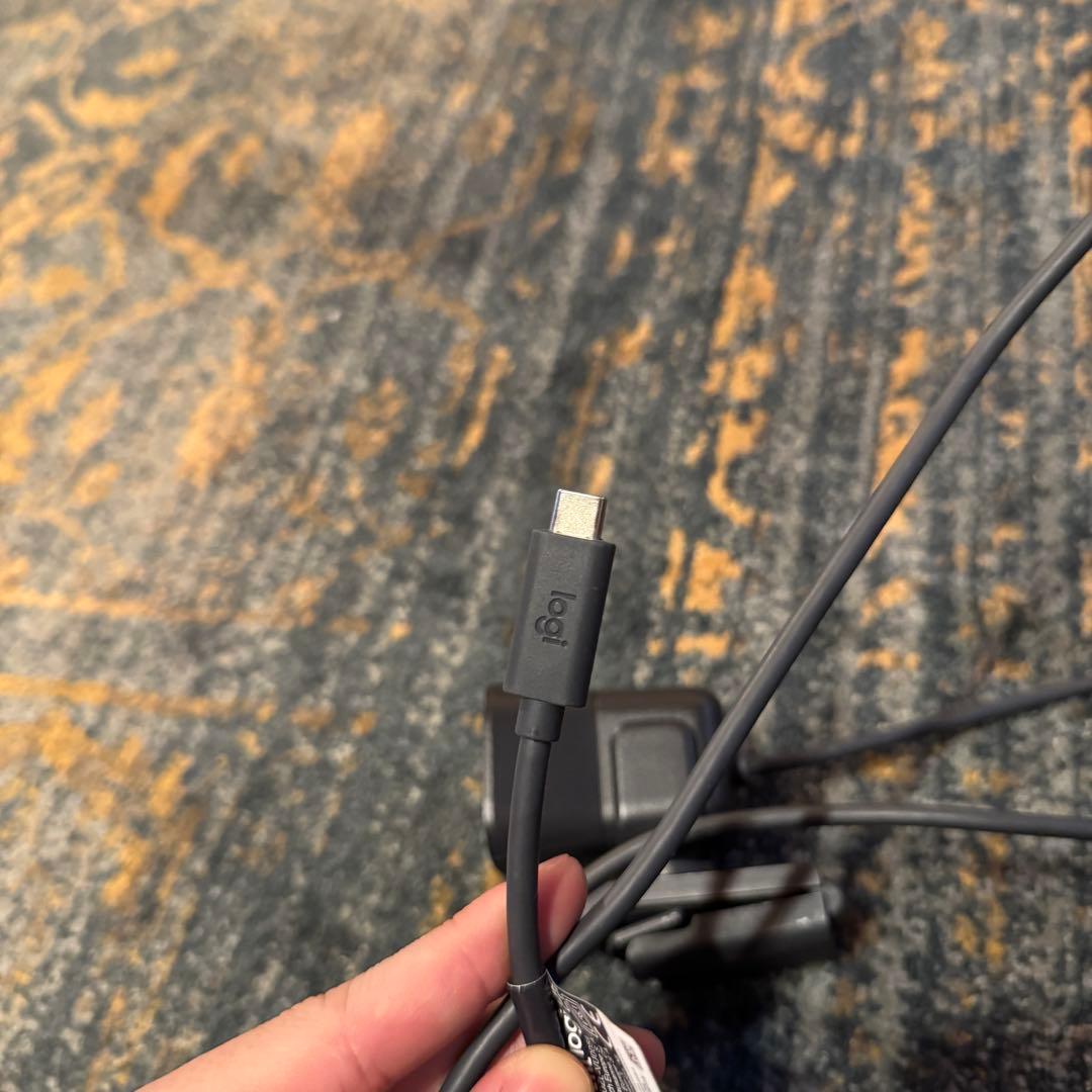 美品 Logicool streamcam