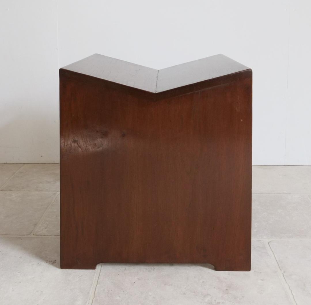 mr  Pierre Jeanneret Stool リプロダクト