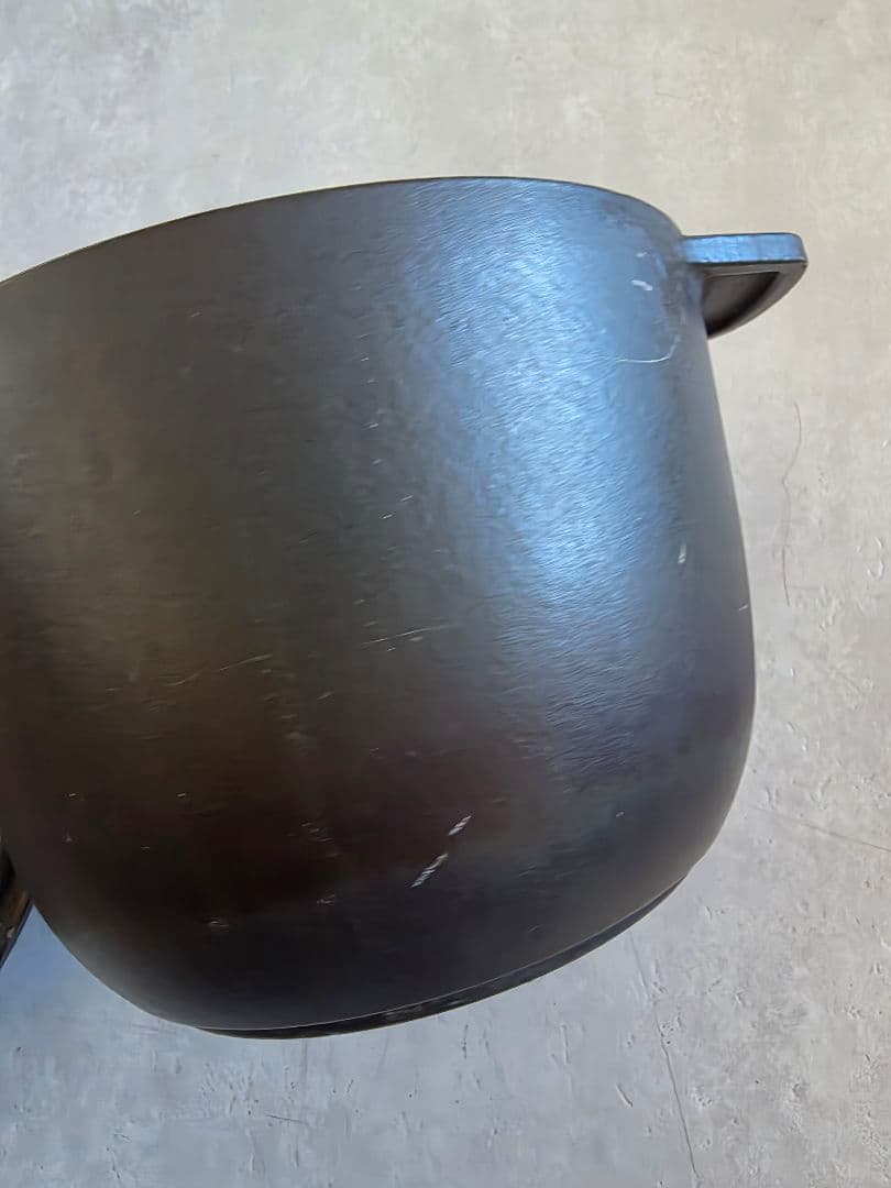 staub（ストウブ）ラ・ココット de GOHAN M 黒