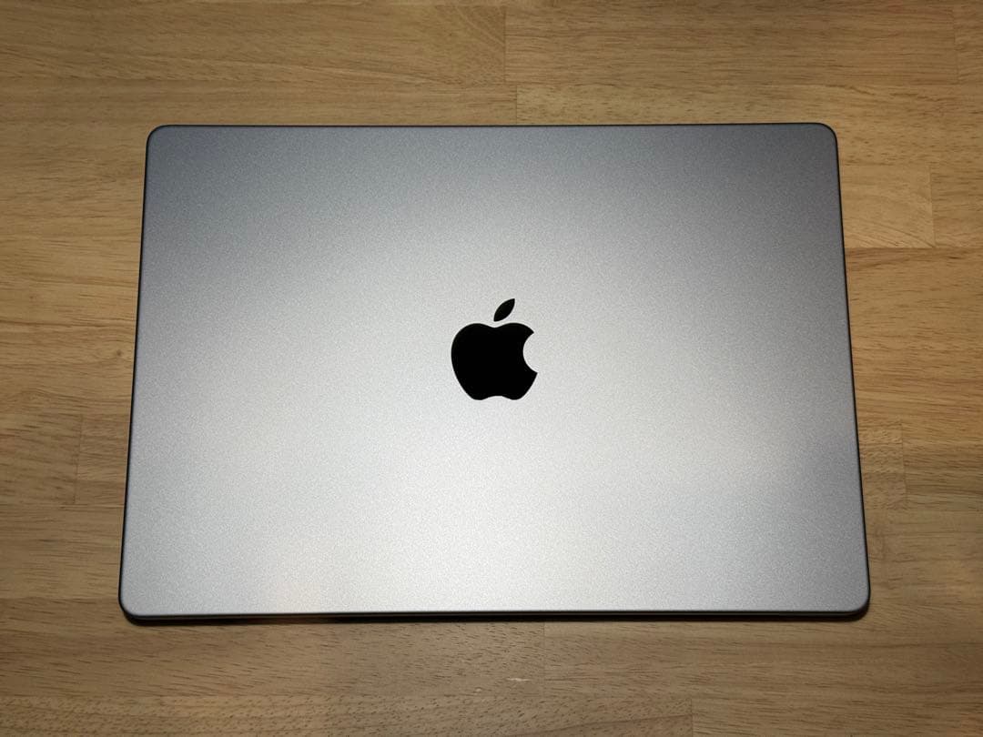 MacBook Pro M1 MAX スペースグレイ