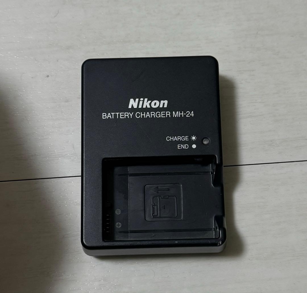 Nikon D5200 18-55 VR レンズキット デジタル一眼レフカメラ