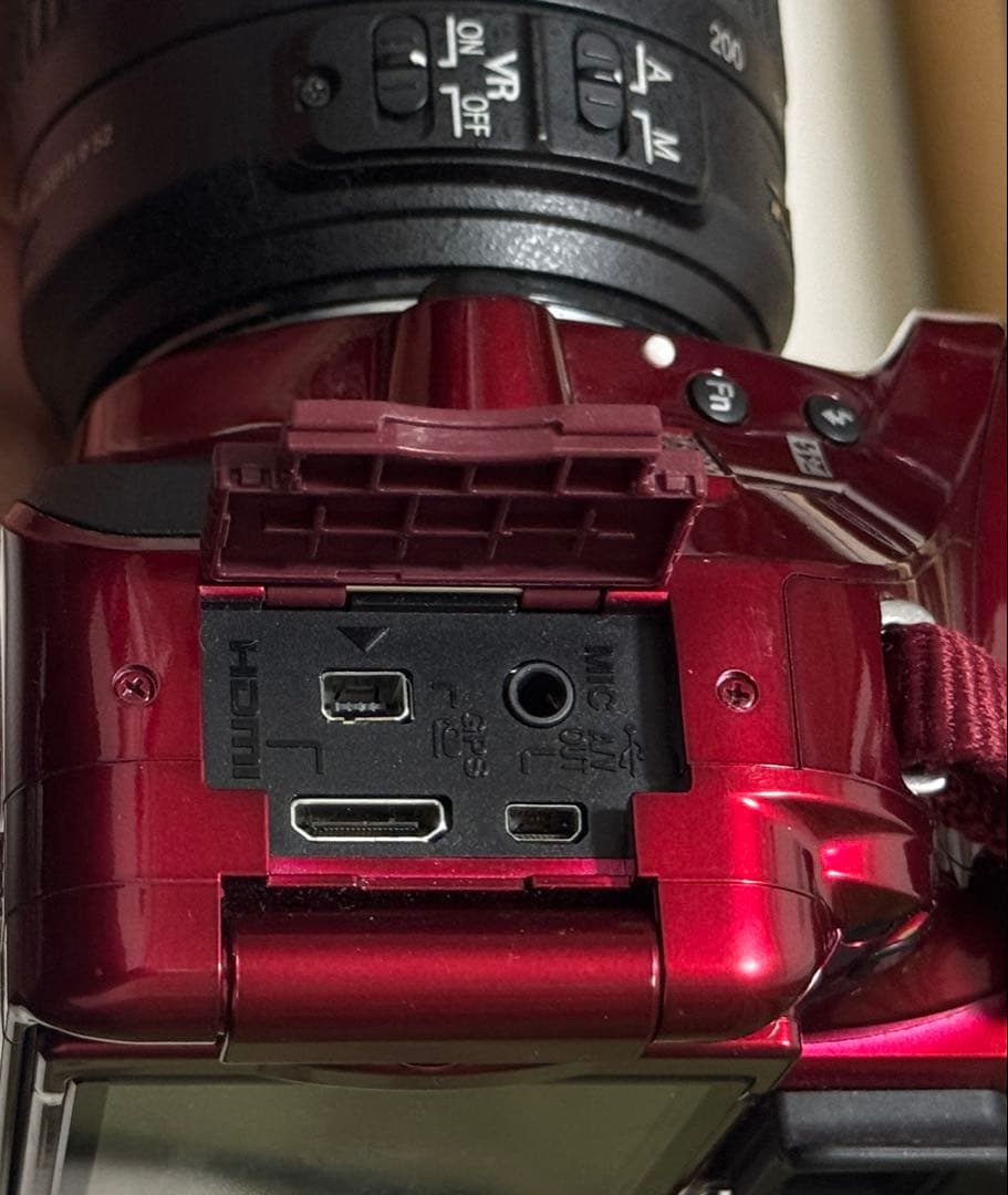 Nikon D5200 18-55 VR レンズキット デジタル一眼レフカメラ