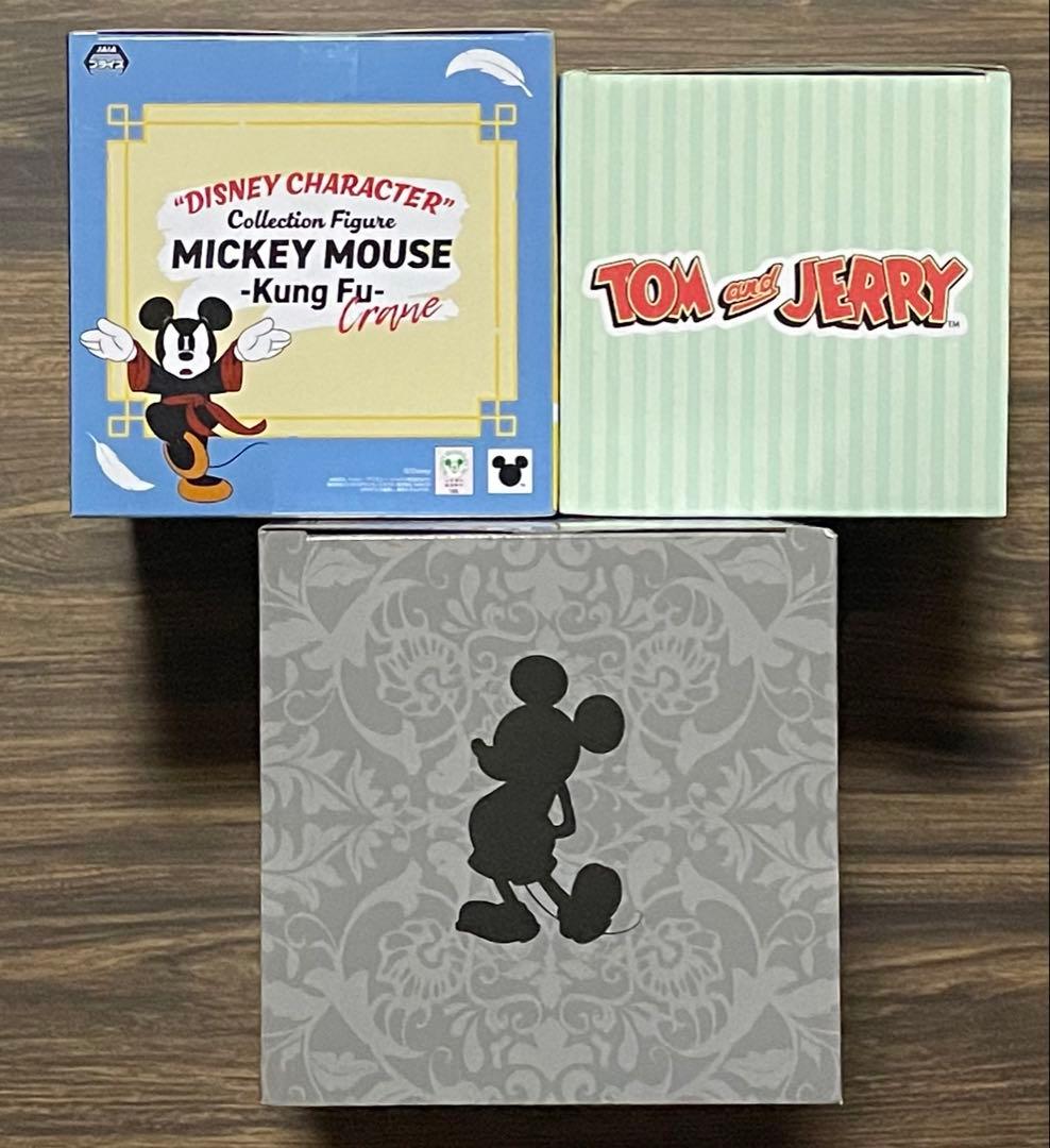 新品・未開封　アニメ　プライズ　フィギュア　23点まとめ売り