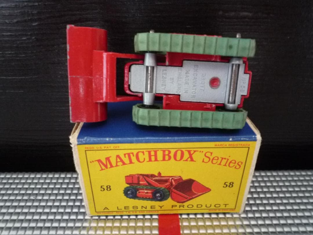 MATCHBOX N°58B DROTT EXCAVATOR 1962