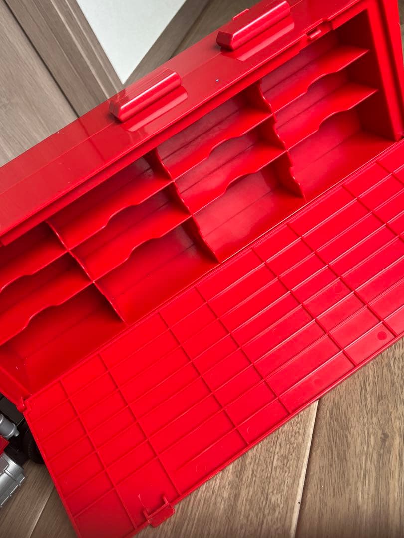 ディズニーカーズ　たくさんのせよう大きなマックトレーラー