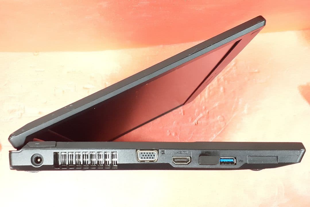 富士通 ノートパソコン Windows11 Office2021 SSD128G