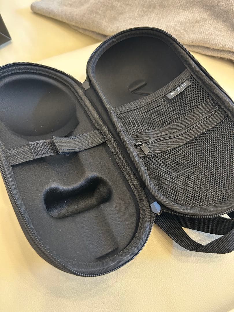 NiziU ペンライト　ペンライトケース、電池付き