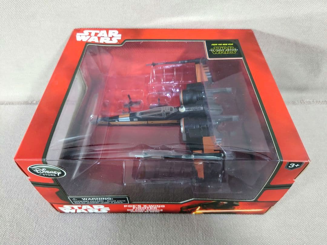 スターウォーズ　X-ウイング T-70　2種　ダイキャストビークル