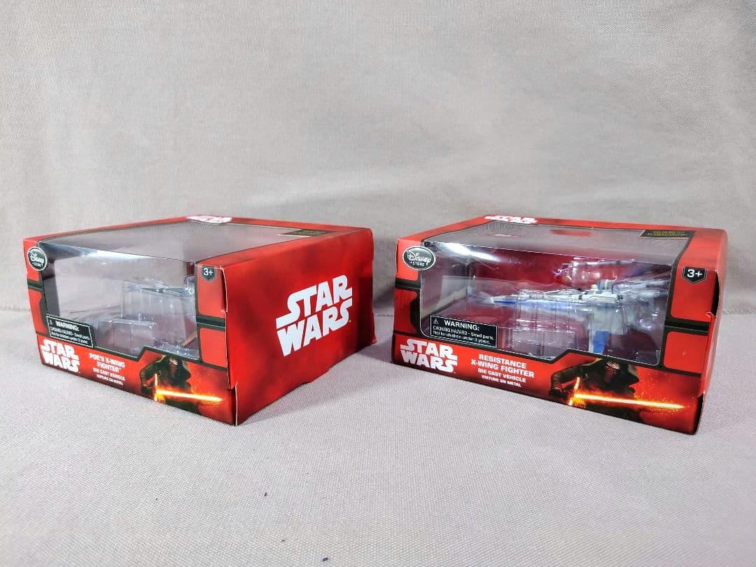 スターウォーズ　X-ウイング T-70　2種　ダイキャストビークル