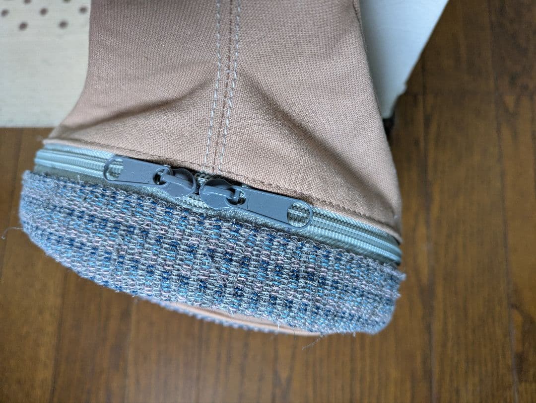 裂き織りと帆布のボディバッグ