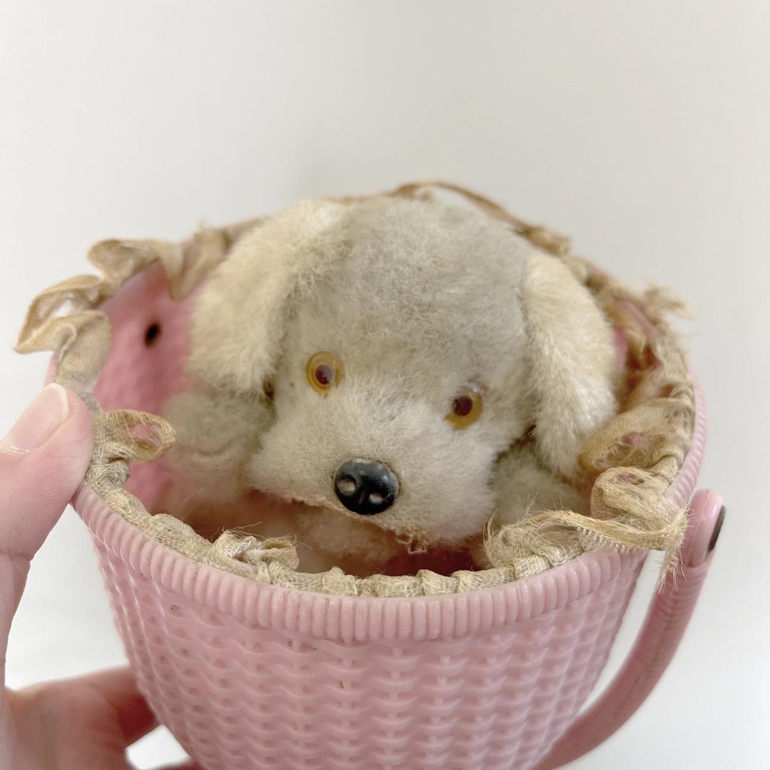 アンティーク　いぬ　犬　ぬいぐるみ　バスケット　ヨーロッパ　ヴィンテージ