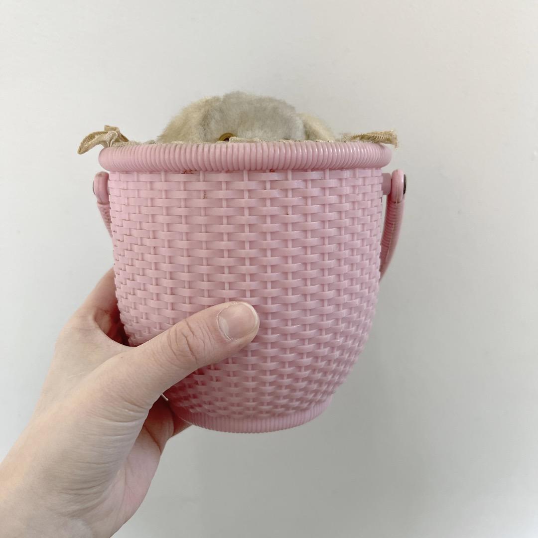 アンティーク　いぬ　犬　ぬいぐるみ　バスケット　ヨーロッパ　ヴィンテージ