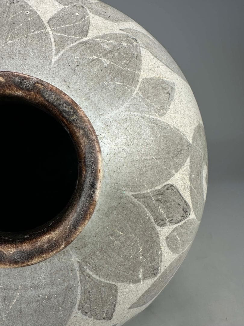 A3-2U中国美術　宋元時代　磁州窯　白磁　鉄絵花卉文壺　唐物　古物　旧家蔵出し