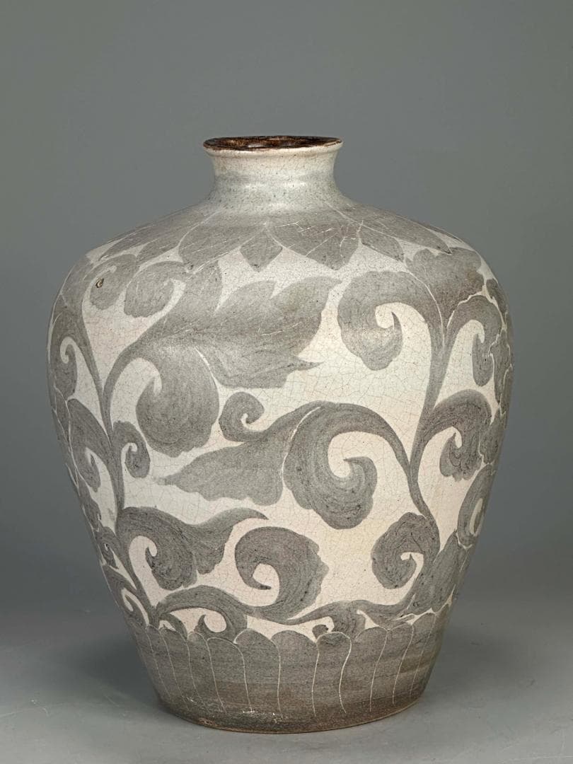 A3-2U中国美術　宋元時代　磁州窯　白磁　鉄絵花卉文壺　唐物　古物　旧家蔵出し