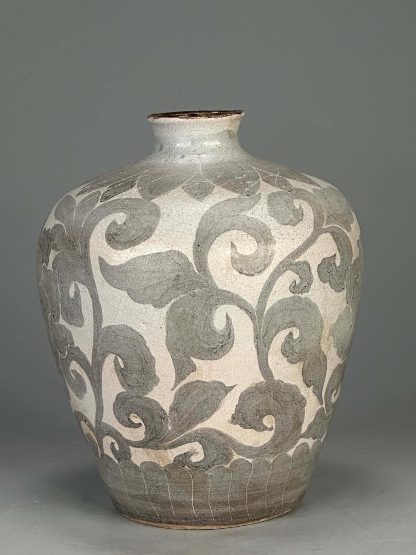 A3-2U中国美術　宋元時代　磁州窯　白磁　鉄絵花卉文壺　唐物　古物　旧家蔵出し