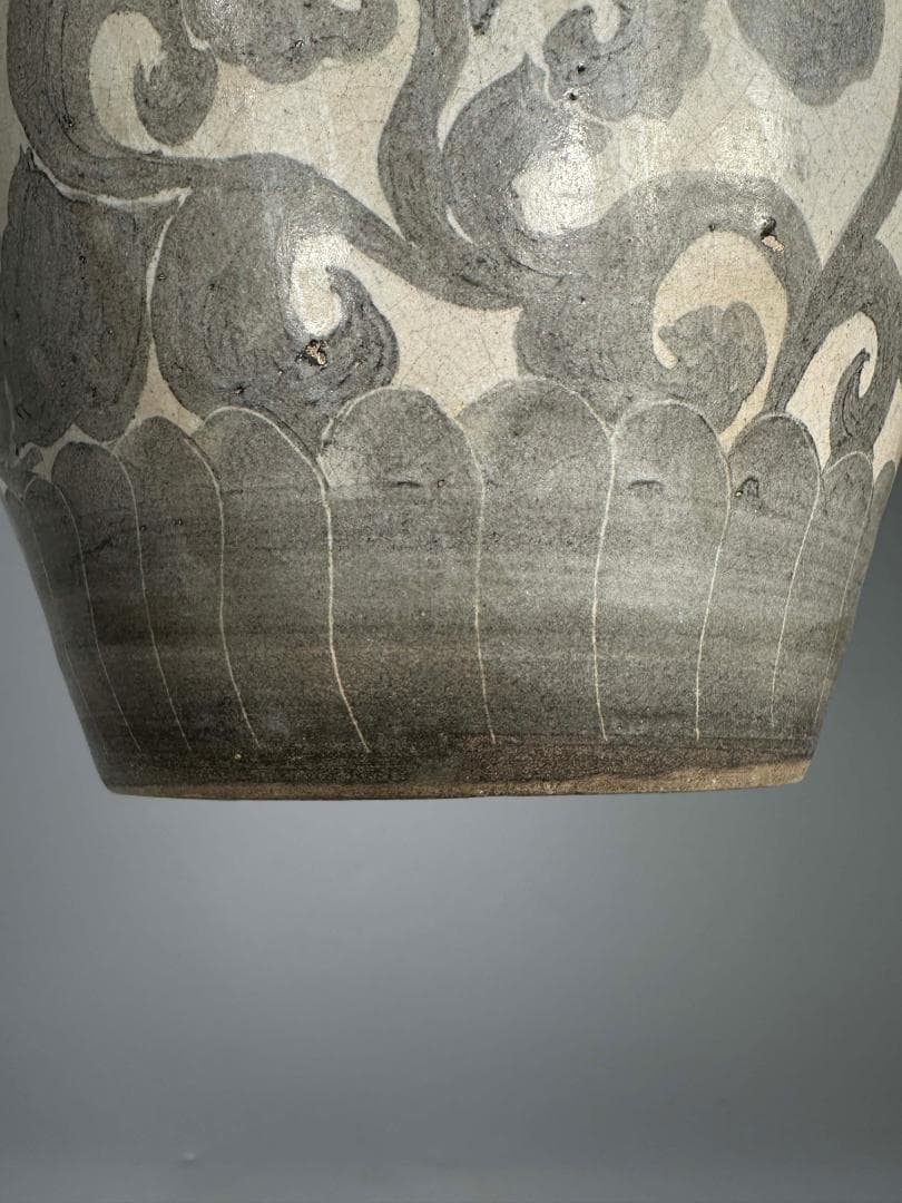 A3-2U中国美術　宋元時代　磁州窯　白磁　鉄絵花卉文壺　唐物　古物　旧家蔵出し