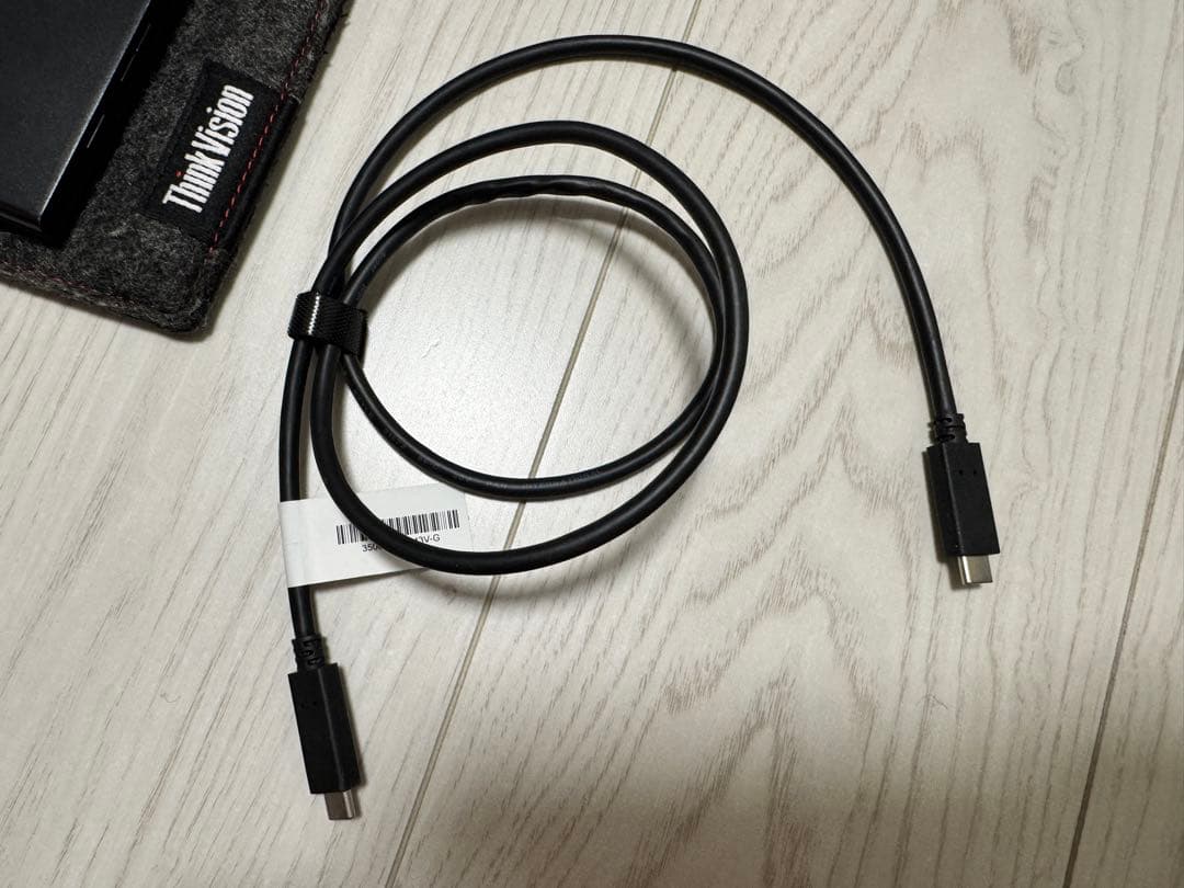 Lenovo Thinkvision M14 モバイルモニター