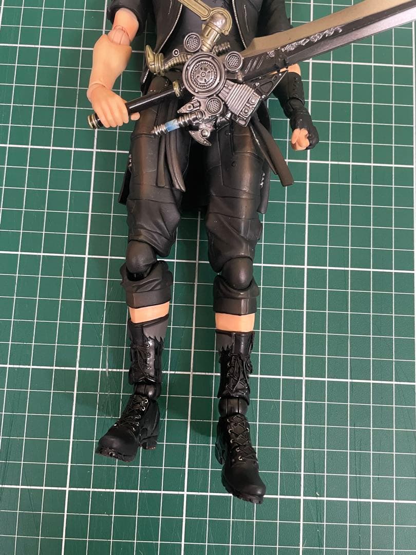 プレイアーツ改 FINAL FANTASY XV ノクティス