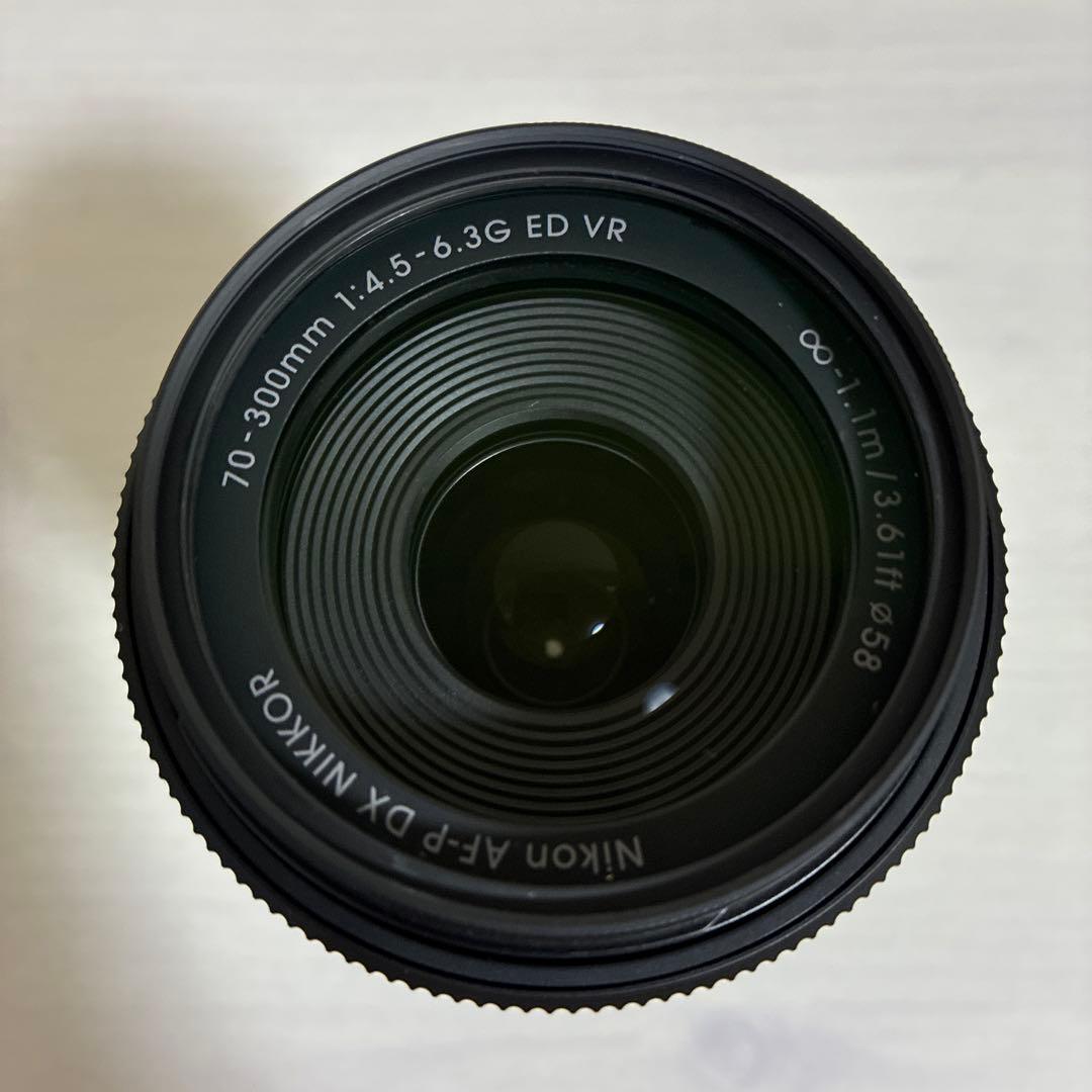 ニコン D5600 ダブルズームキット Nikon