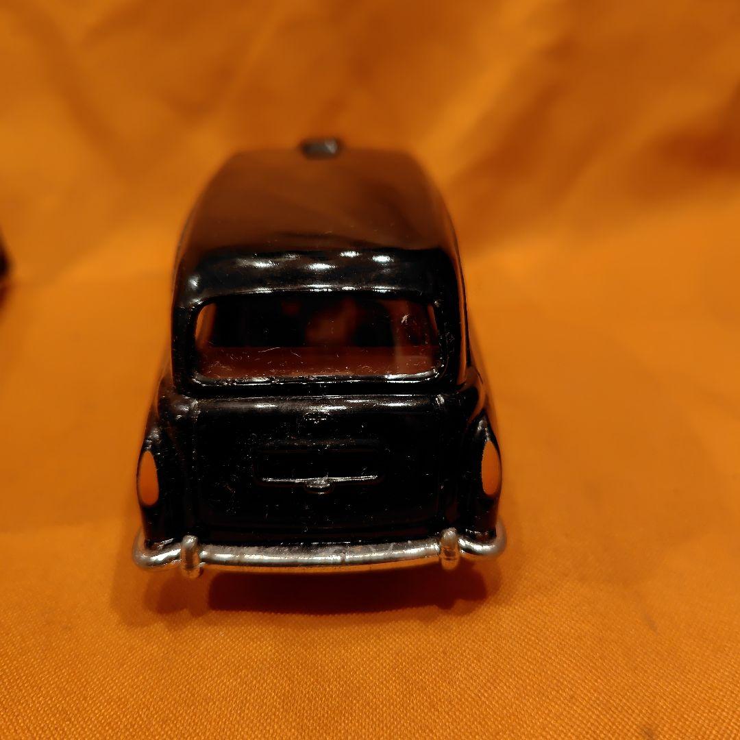 ミニカー corgi London Taxi 425