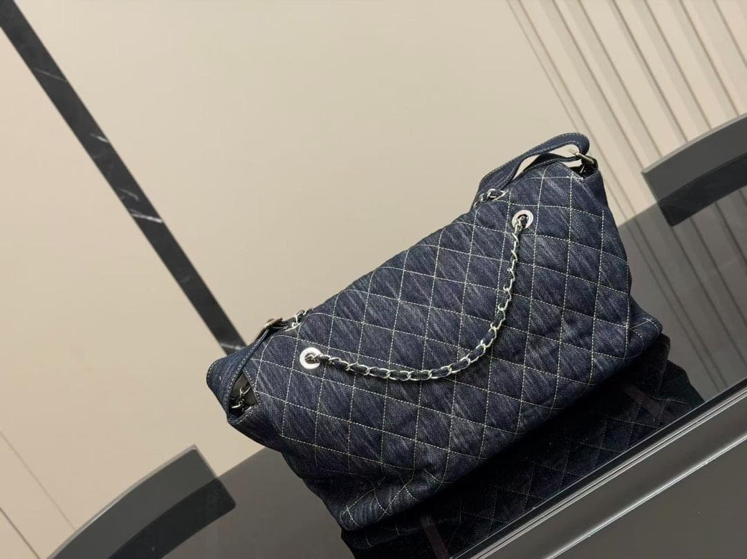 非売品 VIP顧客限定 デニムキルティングショルダーバッグ~~~