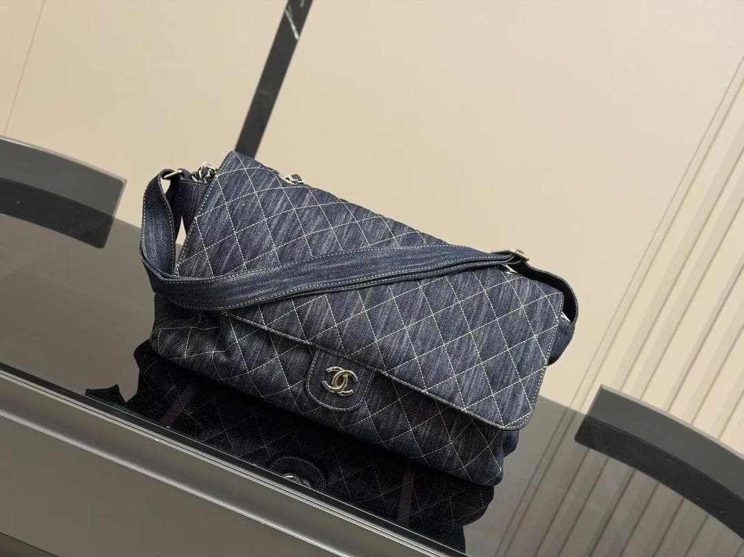 非売品 VIP顧客限定 デニムキルティングショルダーバッグ~~~