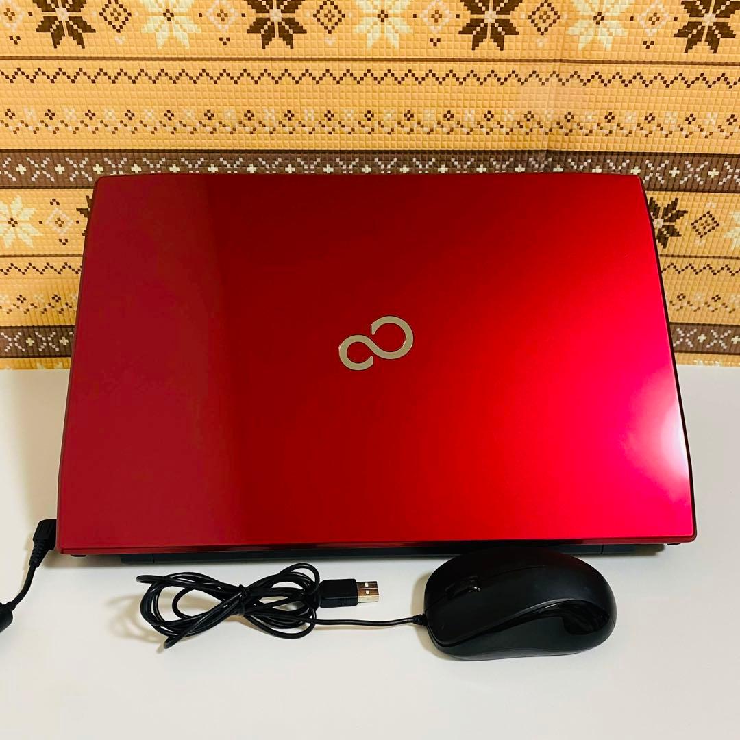 Y989 FujitsuノートパソコンSSD 256Gメモリ8G高速 Win11