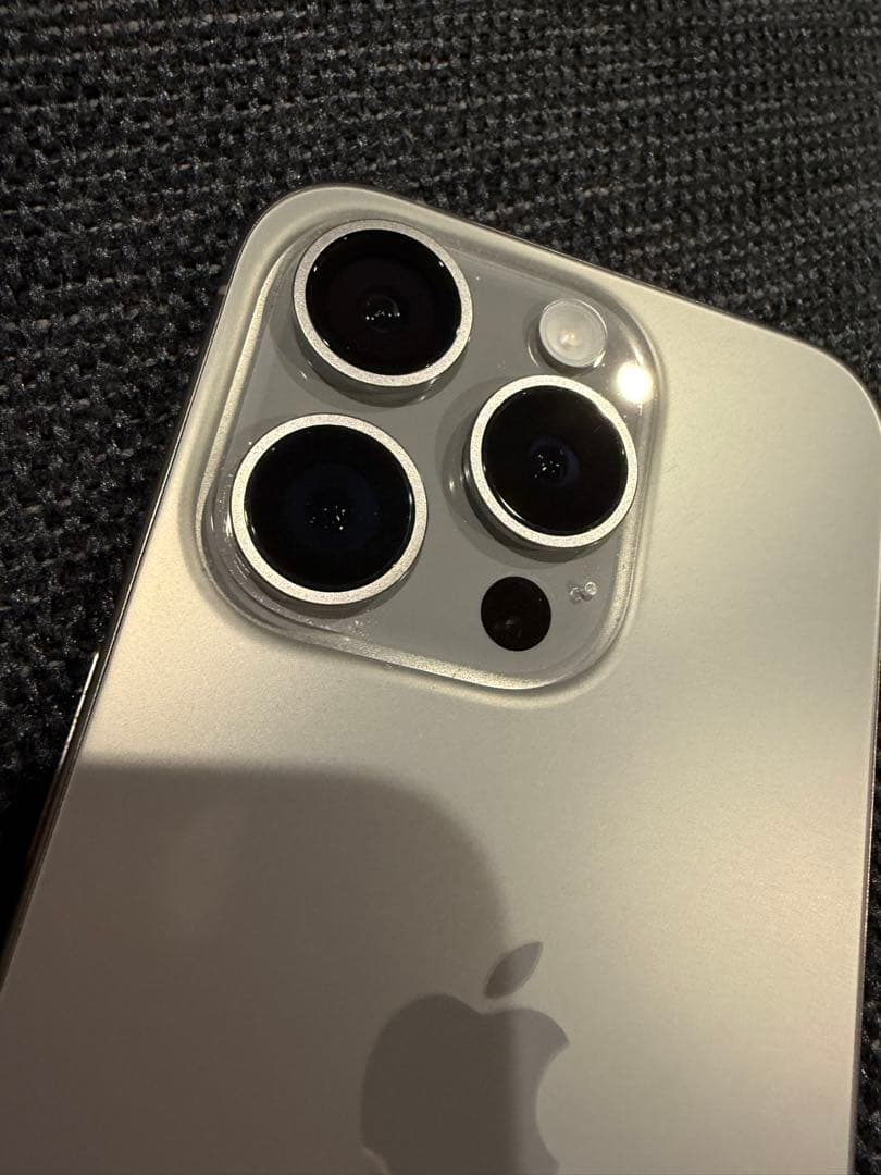 【美品】Apple iPhone 15 Pro 256GB