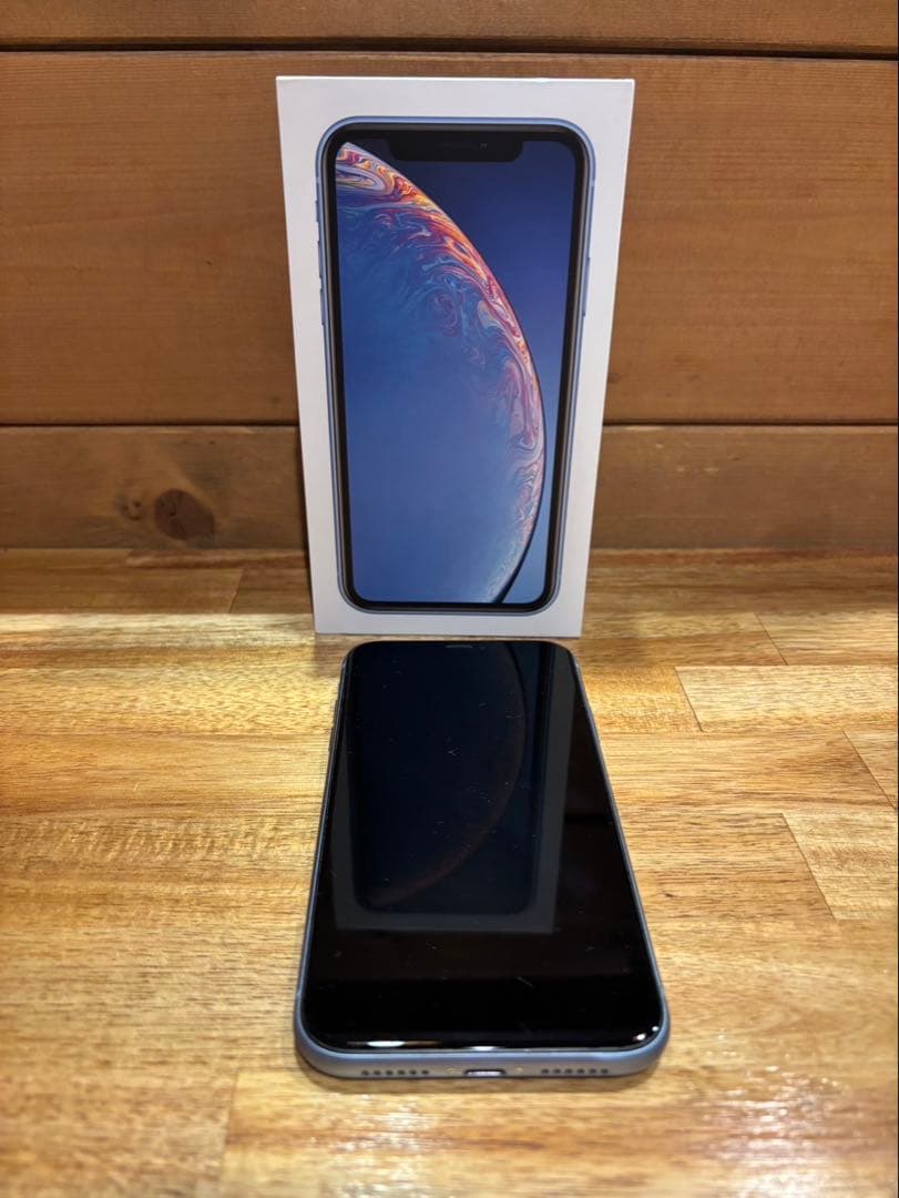 【ジャンク】iPhone XR 128GB ブルー 電源OK／画面タッチ不良