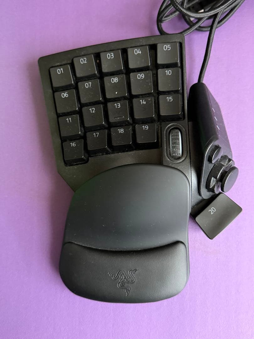 Razer TARTARUS PRO ゲームパッド